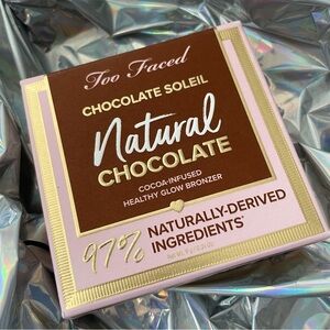 NIB Cocoa-Infused Glow Bronzer - Too Faced